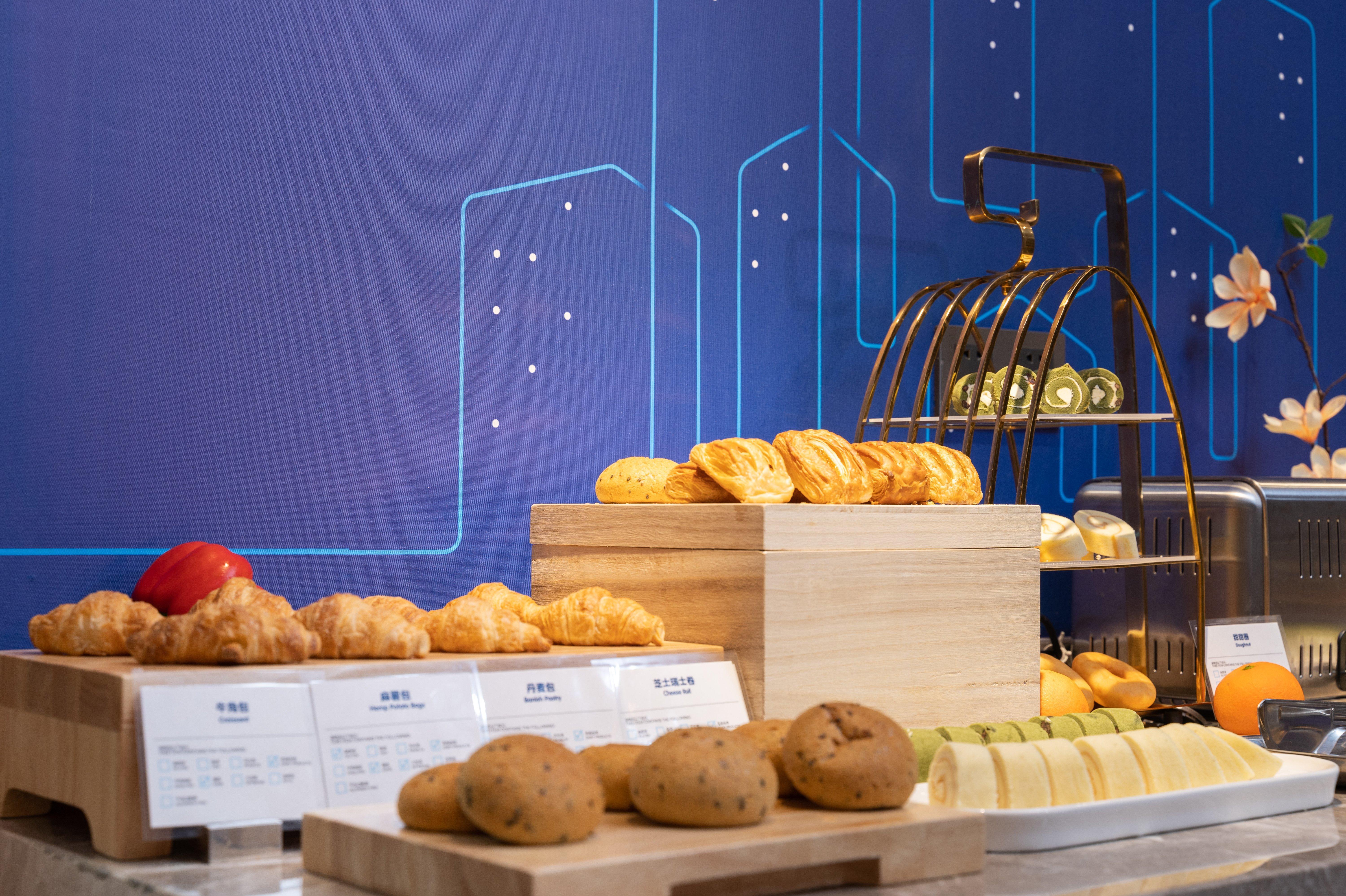 Holiday Inn Express Nanchang Riverside By Ihg Zewnętrze zdjęcie